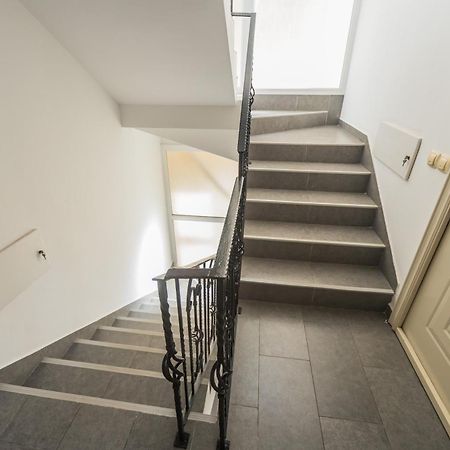 Apartments Franicevic Petrovac ภายนอก รูปภาพ