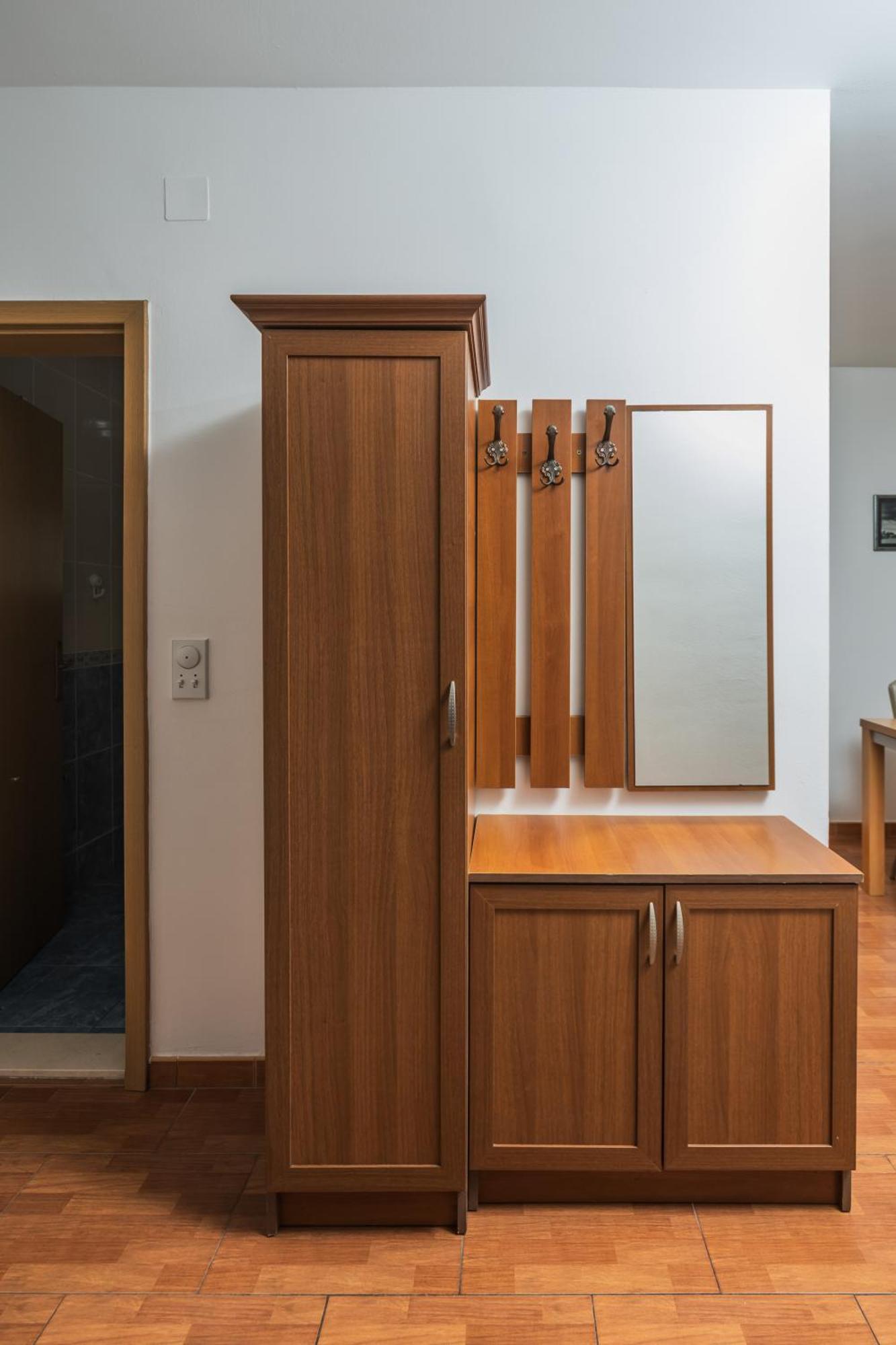 Apartments Franicevic Petrovac ภายนอก รูปภาพ